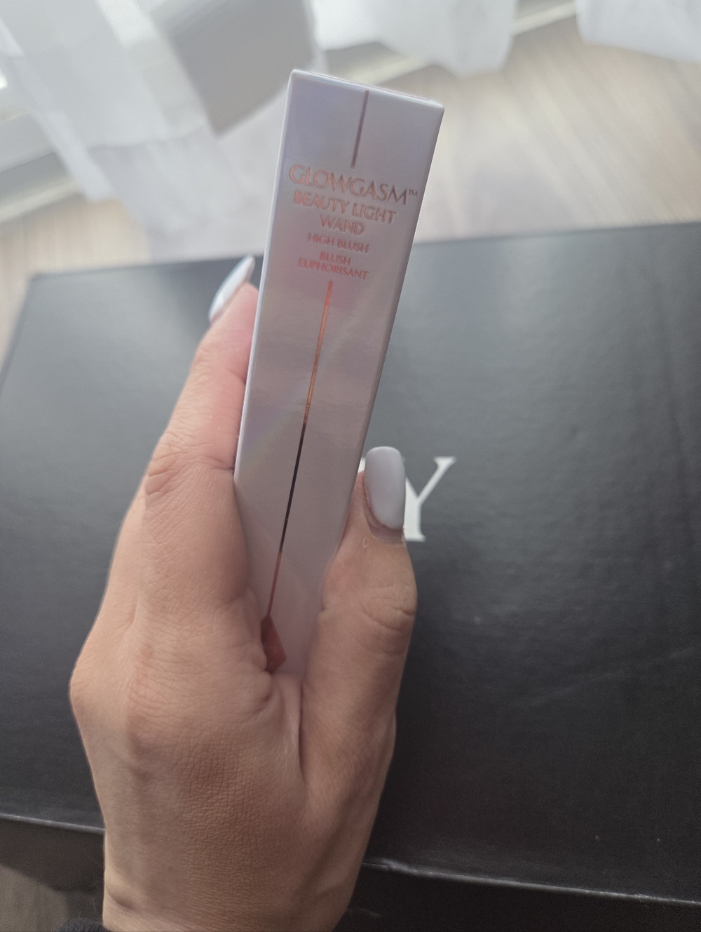 Charlotte Tilbury Glowgasm Beauty Light Wand - Highlight Blush -- PINKGASM